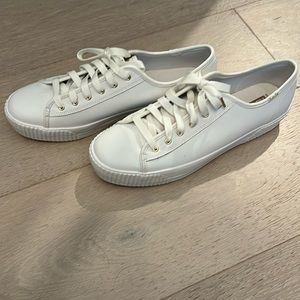 Nearly new size 10 Keds